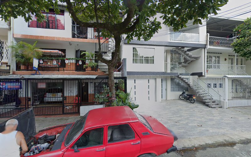 Droguería Marluz - Farmacia en Cali