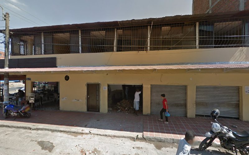 Droguería Puertas De La Salud2 - Farmacia en Cali