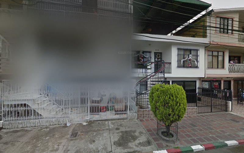 Droguería Redsalud - Farmacia en Cali