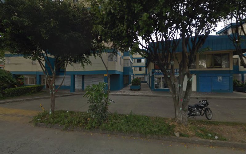 Droguería Supér Drogas La 29 - Farmacia en Cali