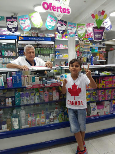 Farmacenter Karina 4 - Farmacia en Cali