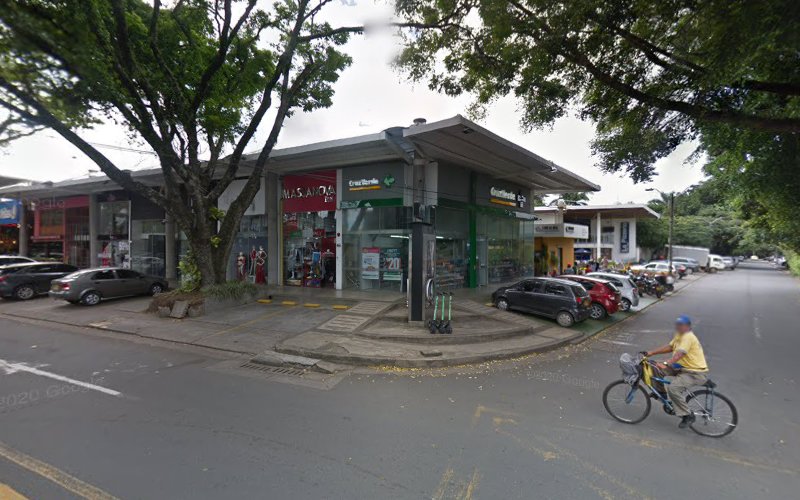 Farmacia Cruz Verde - Farmacia en Cali