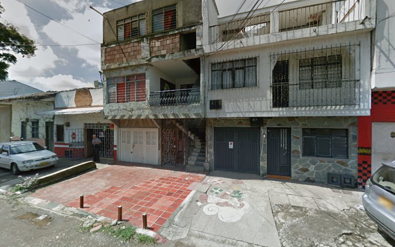 Farmacia y Droguería World Medical Care - Farmacia en Cali