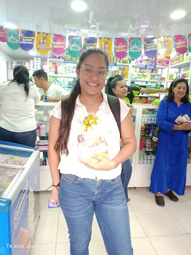 Hernández Droguerías y Tienda Naturista - Farmacia en Cali