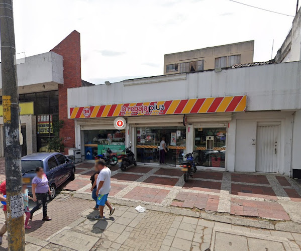 la rebaja Plus No. 10 DROGUERIA Y MINIMARKET Vipasa Cali - Farmacia en Cali