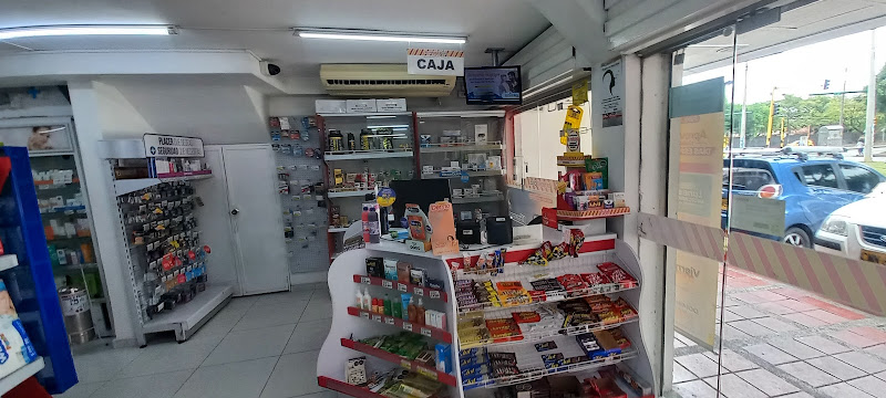 la rebaja Plus No. 6 DROGUERIA Y MINIMARKET Limonar Cali - Tienda de comestibles, periódicos y medicamentos en Cali