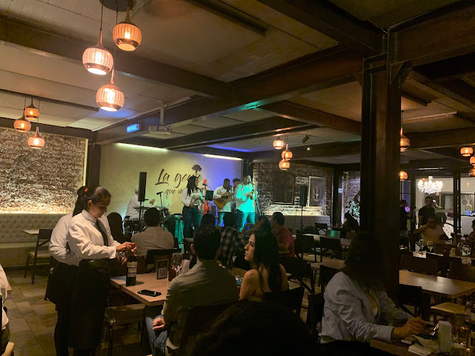 Sanitas Plus - Farmacia en Cali