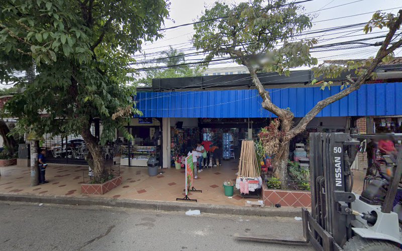 Superdrogas - Farmacia en Cali