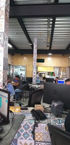 Centromaderas S.A.S - Tienda de suministros para trabajar la madera en Cali