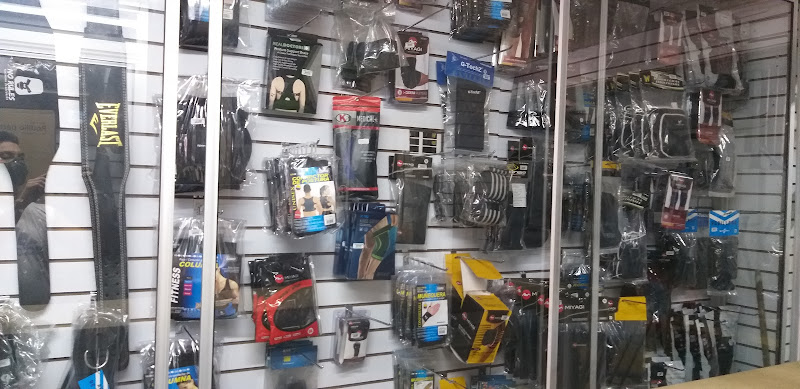 Deportes y Accesorios - Ferretería en Cali