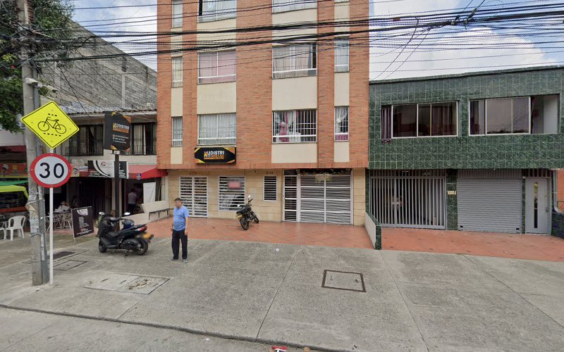 DistriHerrajes Del Valle - Ferretería en Cali
