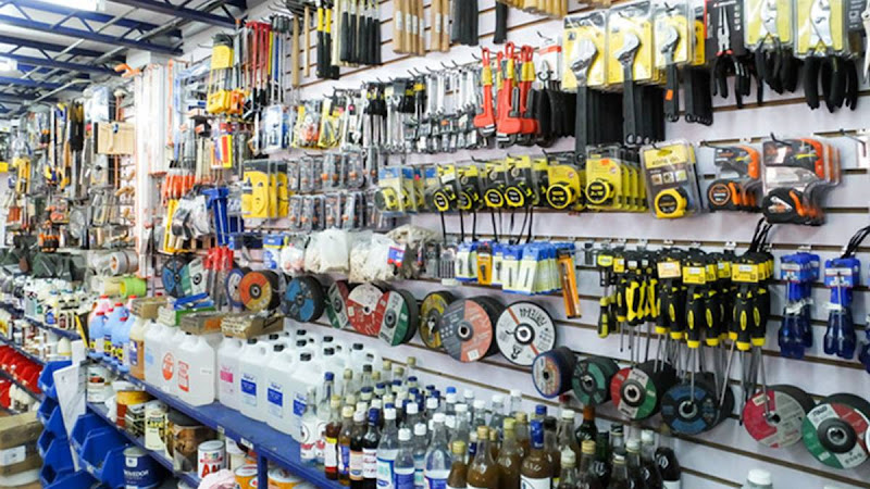 FERRETERIA CLAUDIA LORENA - Tienda de herramientas en Cali