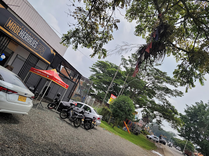 Ferretería MadeHerrajes - Tienda de materiales para la construcción en Cali