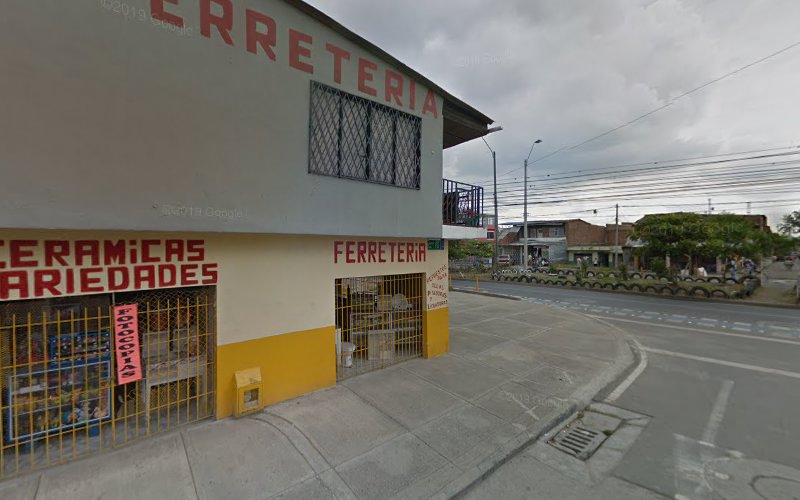 Ferreteria Y Electricos Al Costo - Ferretería en Cali