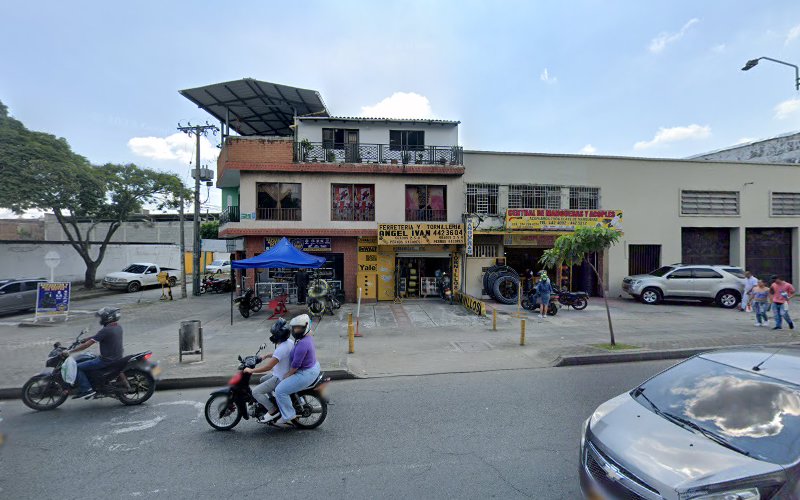 Ferreteria Y Tornilleria Angel Ivan - Ferretería en Cali