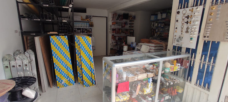 Ferromateriales la 12 - Ferretería en Cali