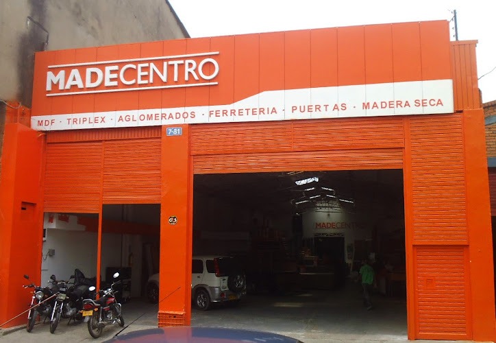 Madecentro Cali San Nicolás - Establecimiento de venta de madera en Cali