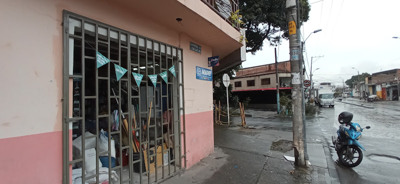 Miscelanea Adam's - Ferretería en Cali