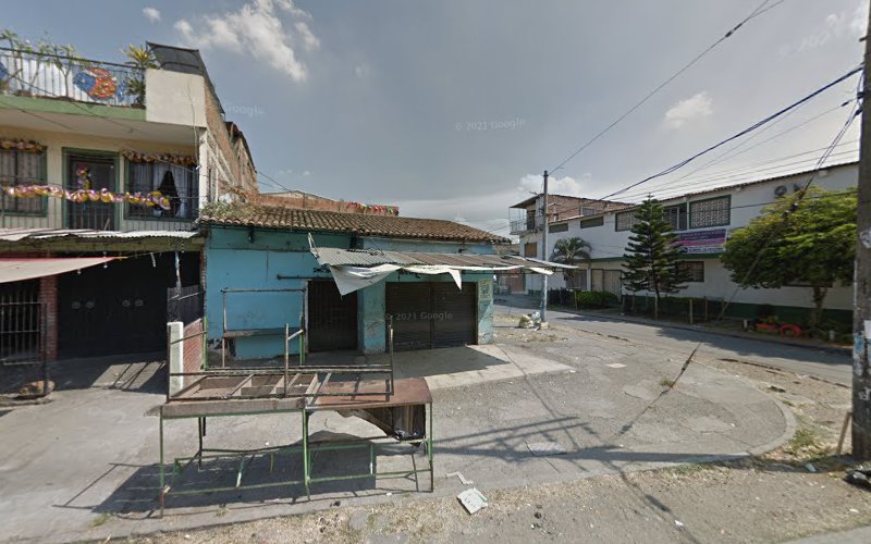 Miscelánea López - Tienda de alimentación en Cali