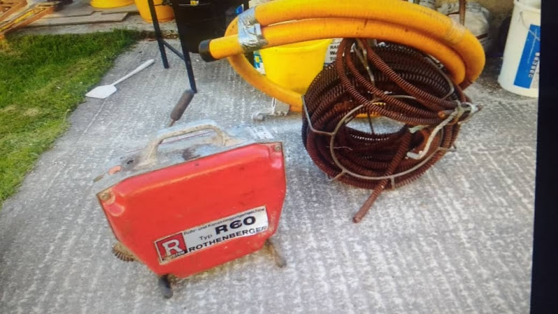 Plomeros Cali 24 horas - Ferretería en Cali