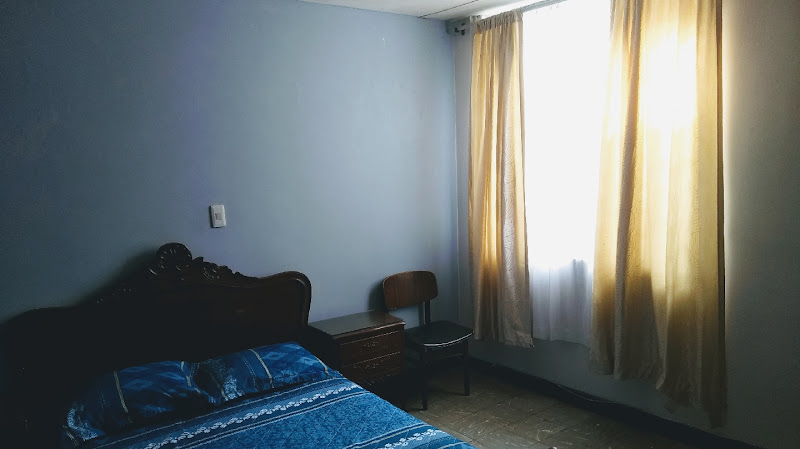 Alcobas cerca al Éxito San Fernando - Hotel en Cali