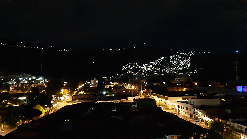 AW CHIPICHAPE URBAN - Hotel en Cali