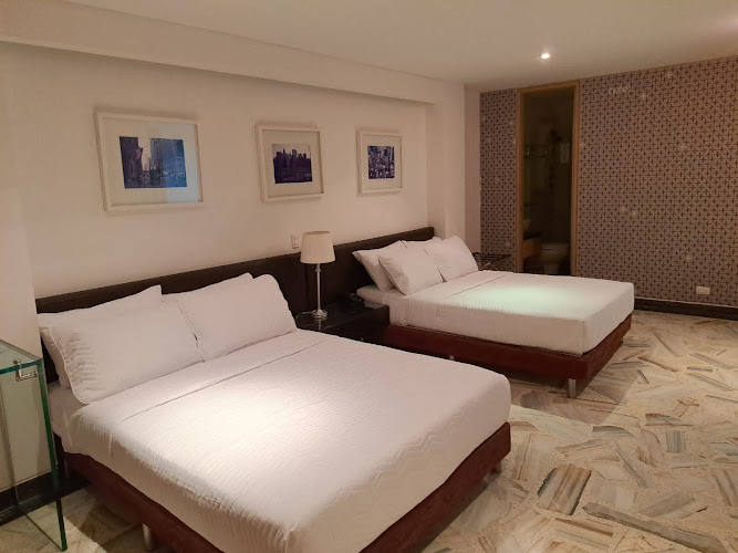 Aw Hotel Luxor Versalles -  en Cali