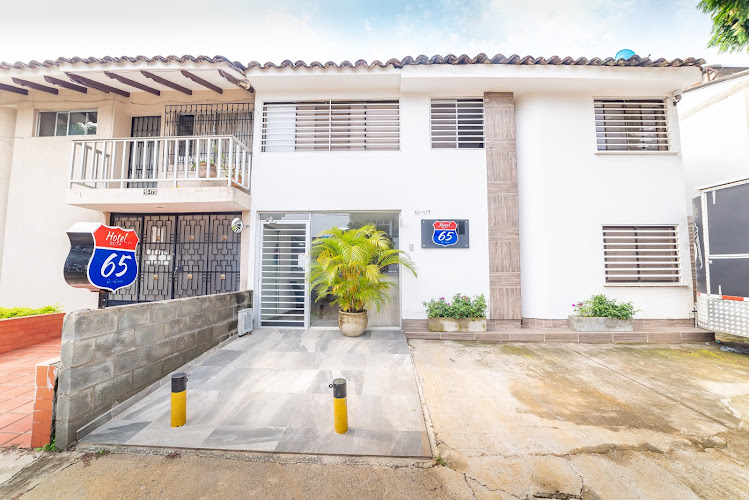 Ayenda Ruta 65 - Hotel en Cali