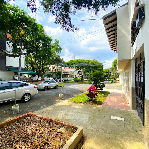 Casa del perro Coliving - Pensión en Cali