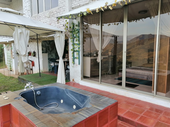 Glamping Bambulina - Alojamiento con servicio en Cali