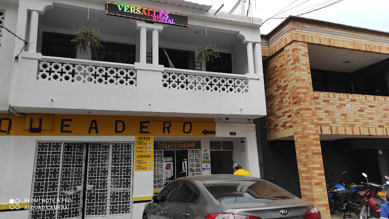 Hostal Versalles - Bed &#038; Breakfast en Cali