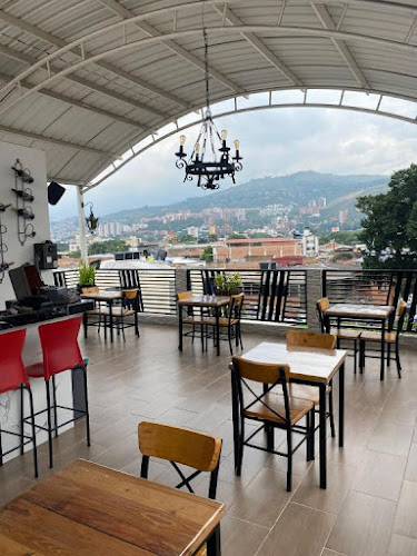 Hotel Alameda Plaza - Hotel en Cali