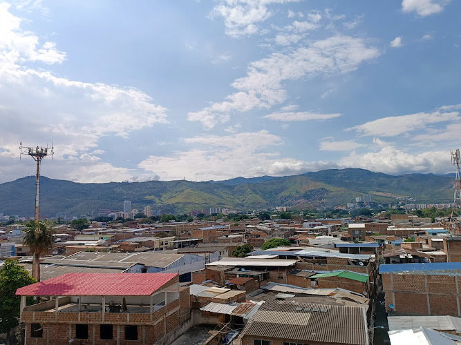 HOTEL FAMILIAR TONE S.A.S - Hotel en Cali