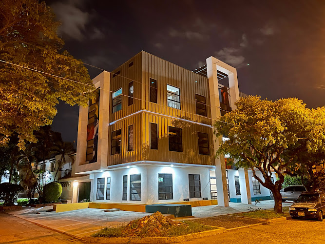 hotel livin box san fernando - Hotel en Cali