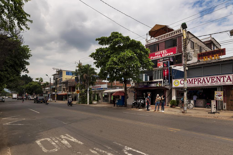 Hotel Punto Clave - Hotel en Cali