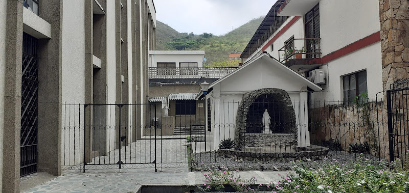 Iglesia de Santa Monica - Iglesia católica en Cali