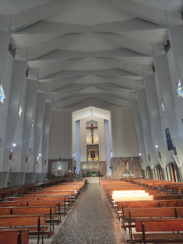 Iglesia Señora del Perpetuo Socorro - Parroquia en Cali