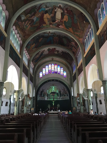 Iglesia Votivo del Sagrado Corazón de Jesús - Iglesia en Cali