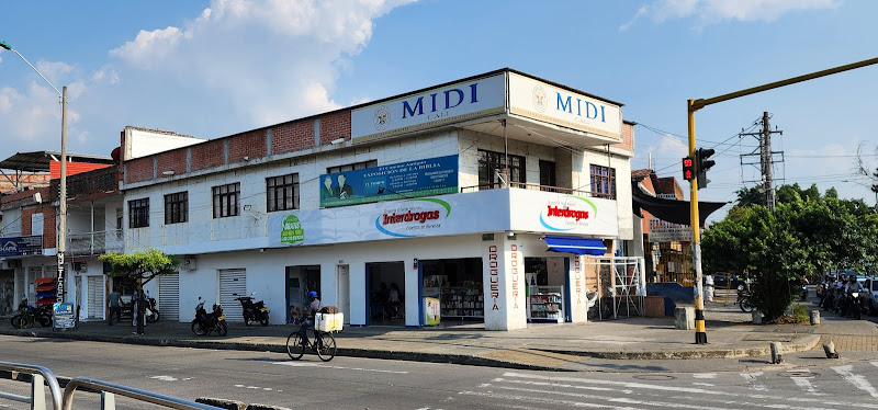 Miembros de la Iglesia de Dios Internacional - MIDI Cali, Colombia - Iglesia en Cali