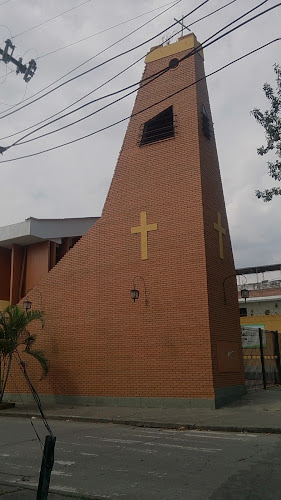 Parroquia de San Miguel Arcángel - Iglesia en Cali