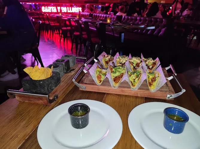 Cantina la 15 Ciudad Jardín Cali Sur - Restaurante mexicano en Cali