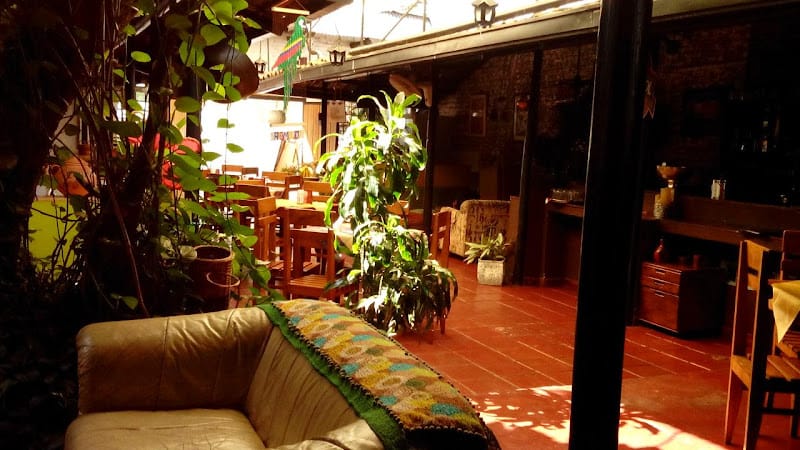 El Escudo Restaurante Bar - Restaurante en Cali