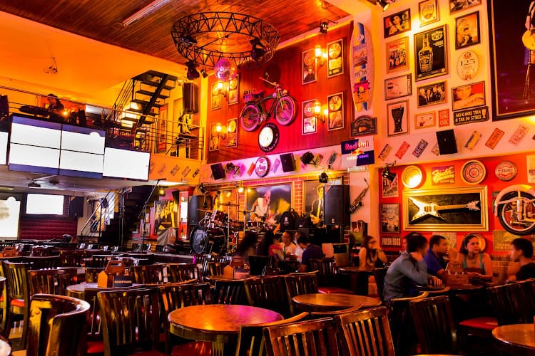 El Faro Pizzeria Limonar - Bar restaurante en Cali