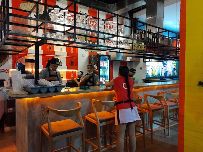 ichiraku ramen cali - Restaurante japonés en Cali