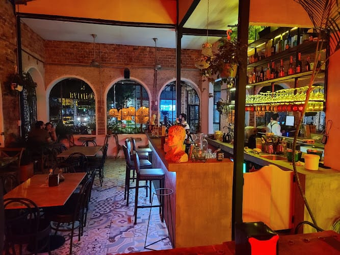 La Fugitiva Pizzería Bar - Pizzería en Cali