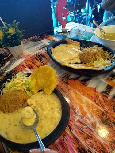 La Roca - Restaurante familiar en Cali