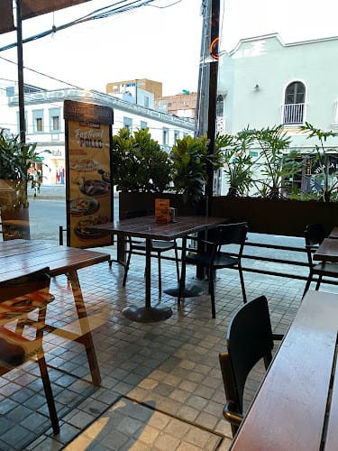 Leños &#038; Carbón Granada - Restaurante en Cali