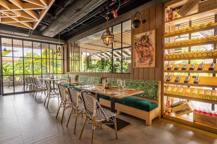 Piazza by Storia D'amore - Lyrata pance - Restaurante en Cali