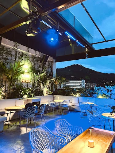 Zorro Azul Cali - Pub restaurante en Cali