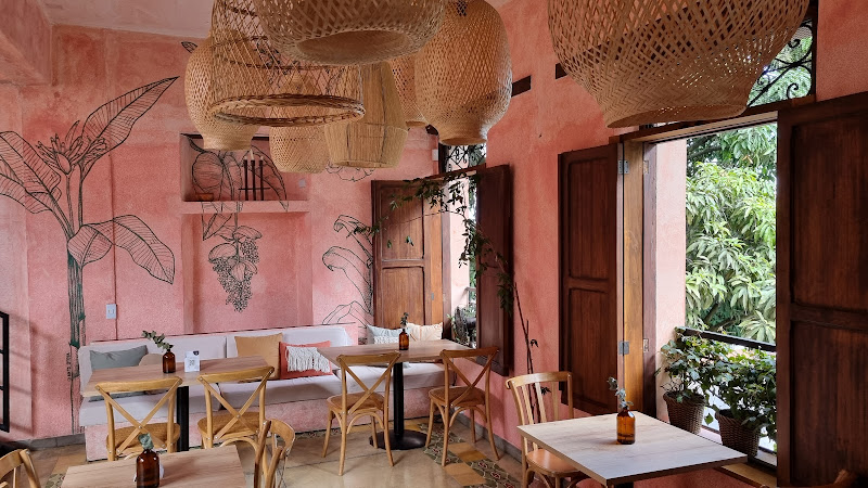 Zumaia Restaurante Cocina de Autor - Restaurante en Cali